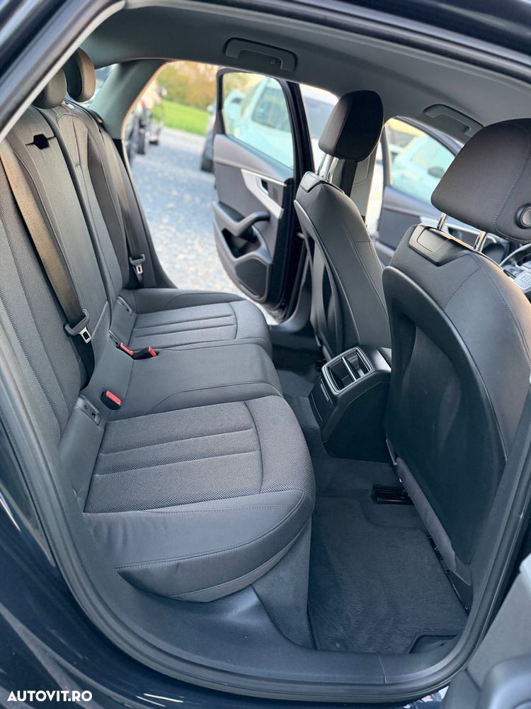 Audi A4 2.0 TDI Design - 8