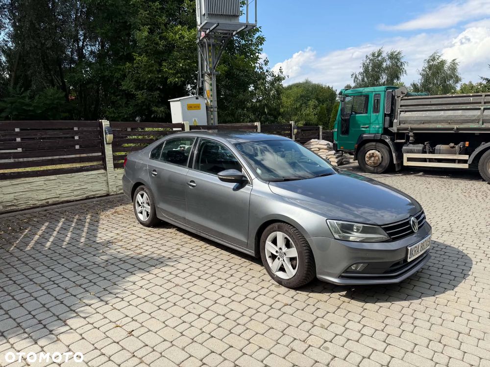 Volkswagen Jetta 1.4 TSI BMT Comfortline - 5