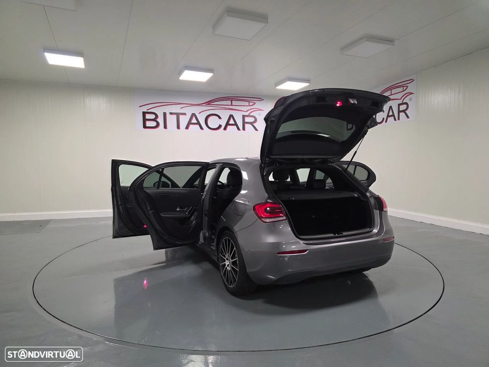 Mercedes-Benz A 180 d Style Plus Aut. - 36