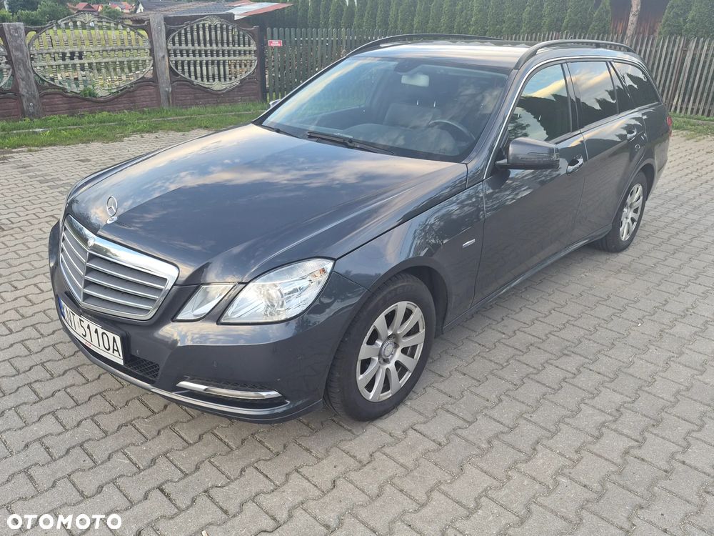 Mercedes-Benz Klasa E 200 CDI DPF BlueEFFICIENCY - 29