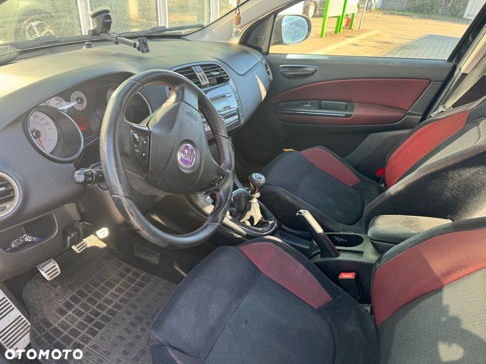 Fiat Bravo 1.9 Multijet 16V Sport - 20