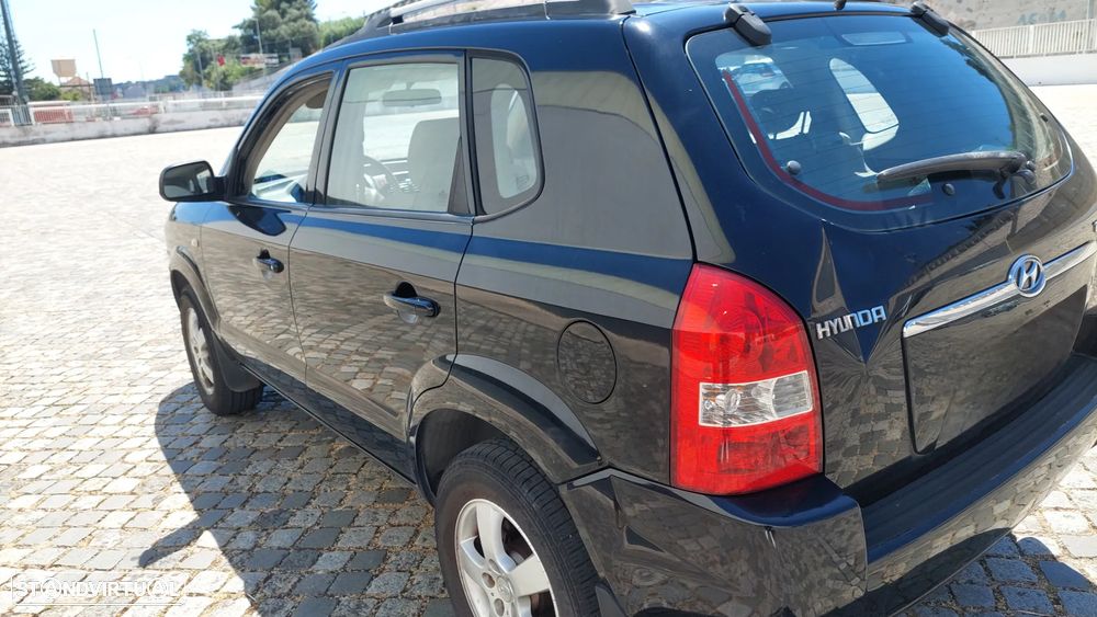 Hyundai Tucson 2.0 CRDi Comfort 2WD - 7