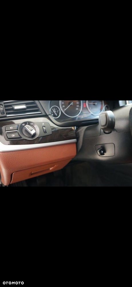 BMW Seria 5 - 10