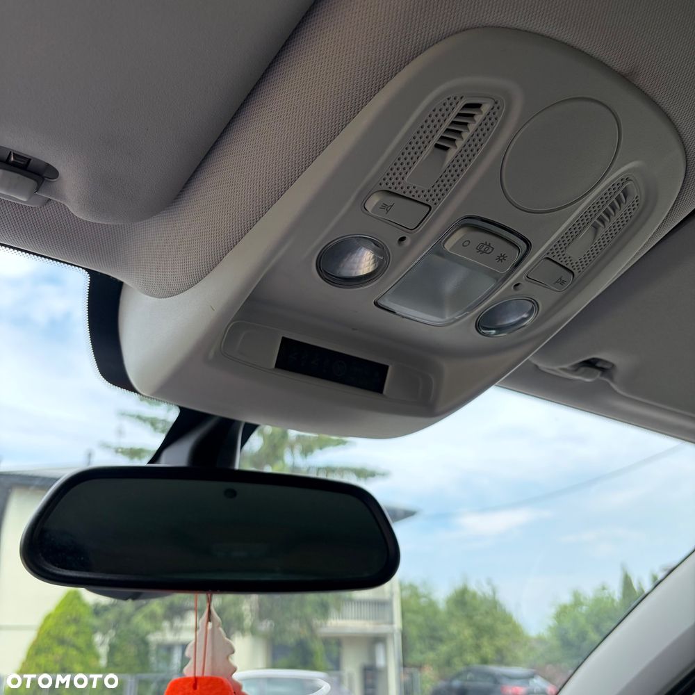 Citroën C4 VTi 120 Exclusive - 17
