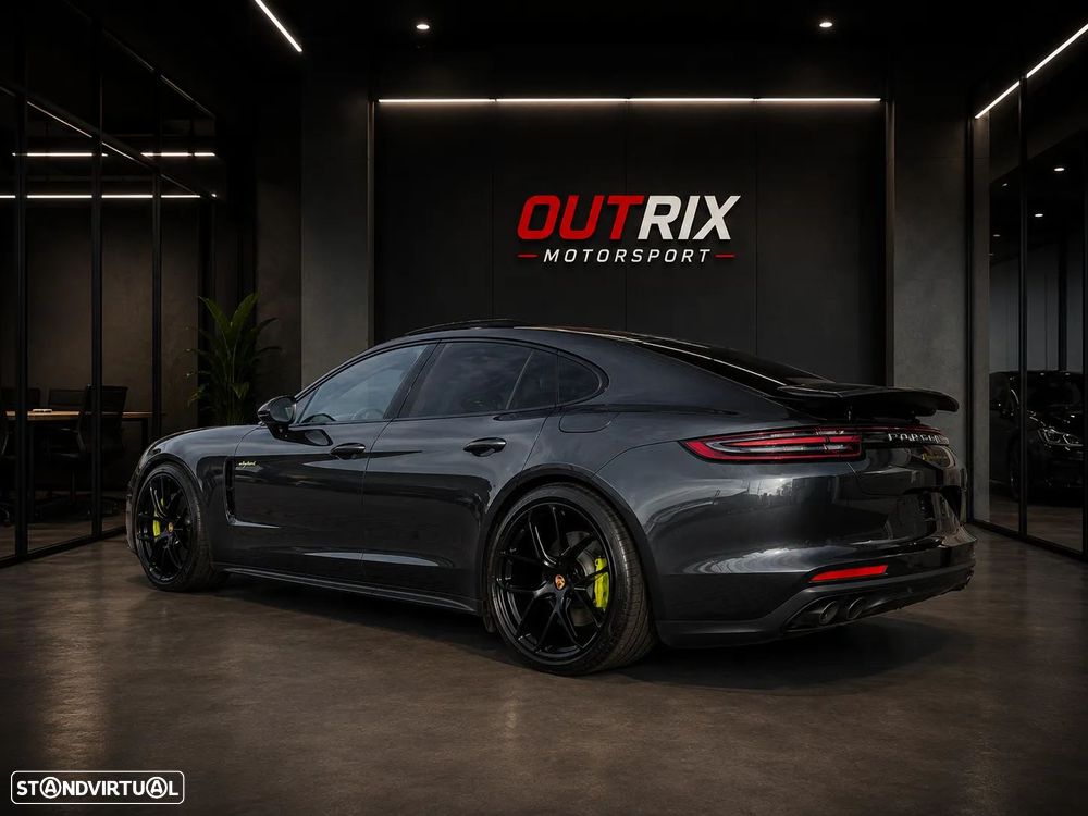 Porsche Panamera - 2