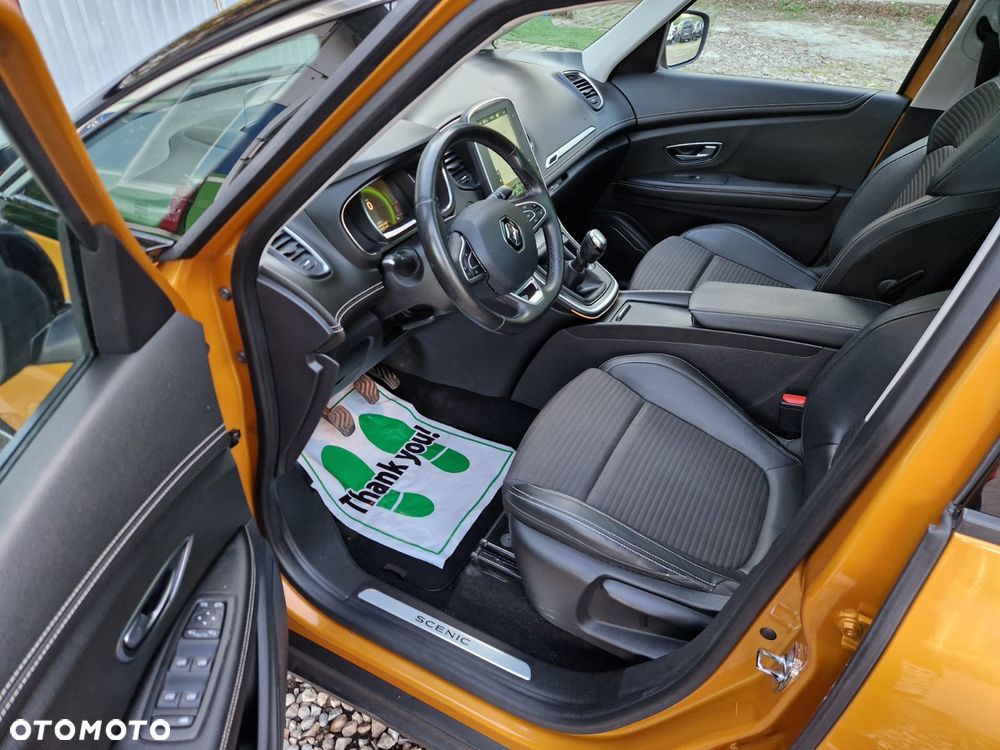 Renault Scenic - 10