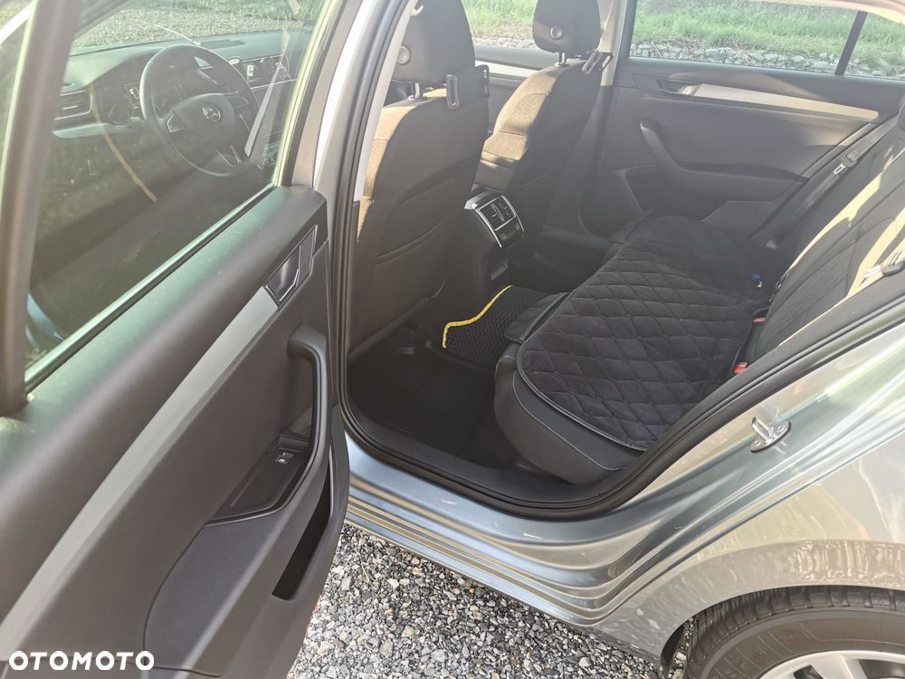 Skoda Superb 1.5 TSI ACT Ambition - 20