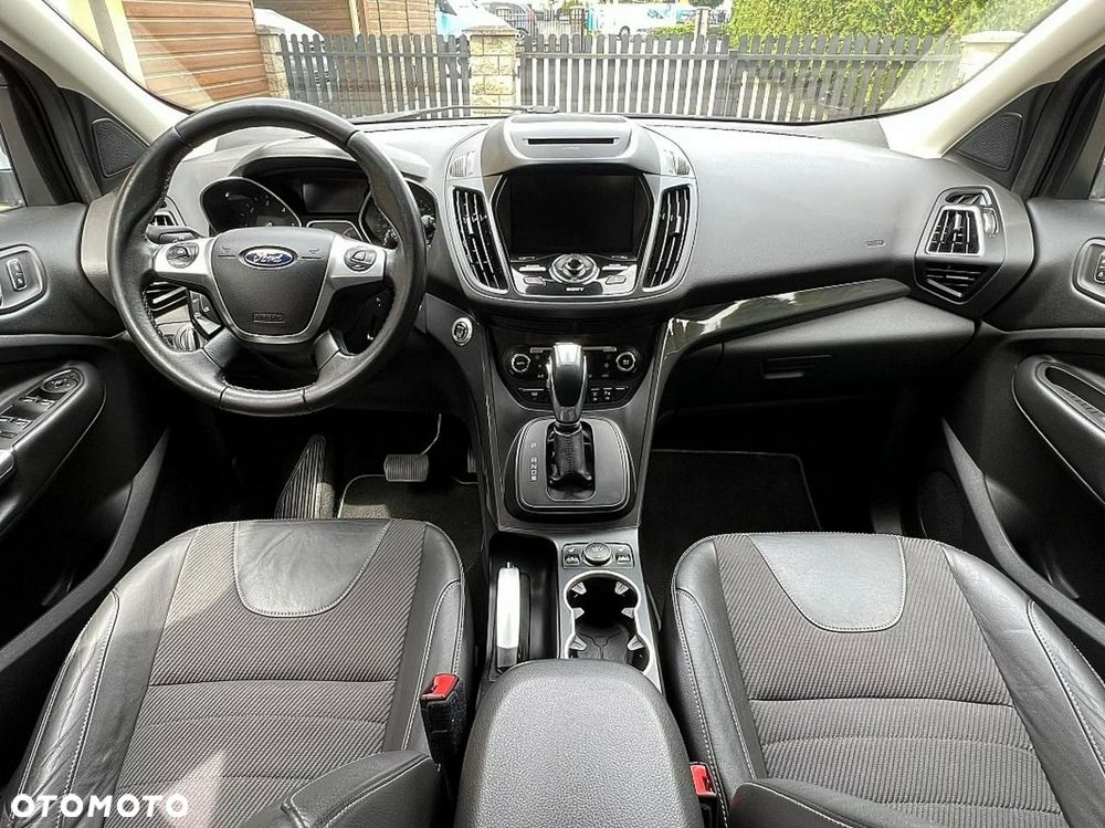 Ford Kuga - 13