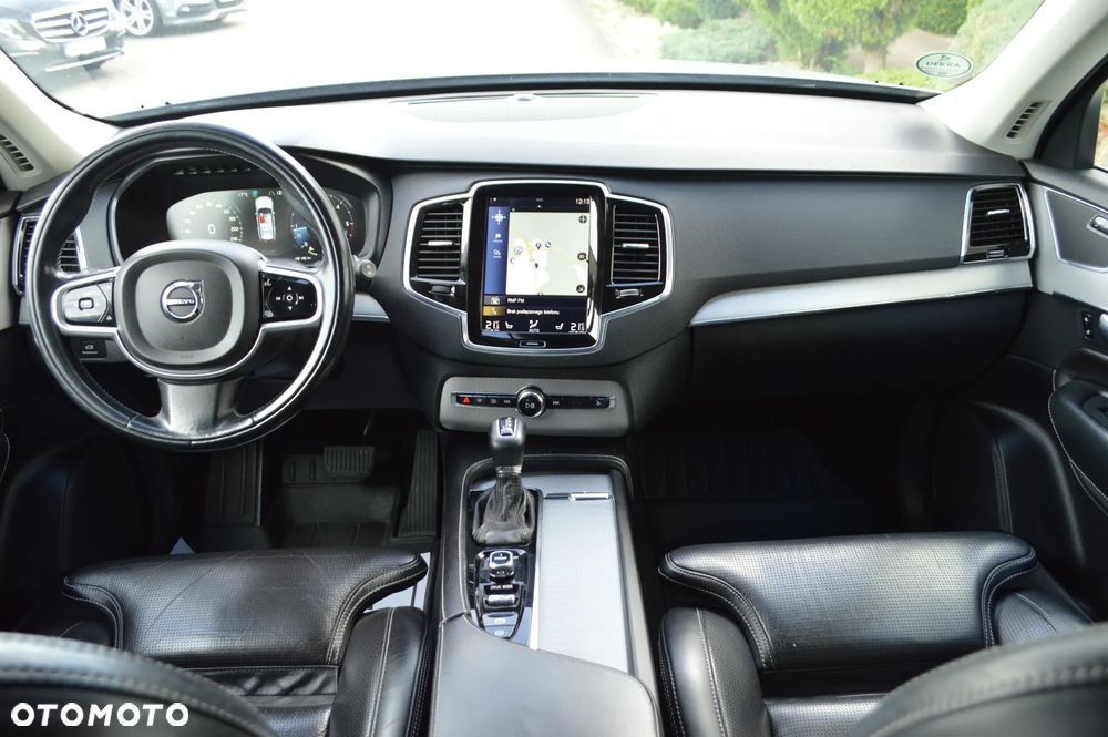 Volvo XC 90 - 17