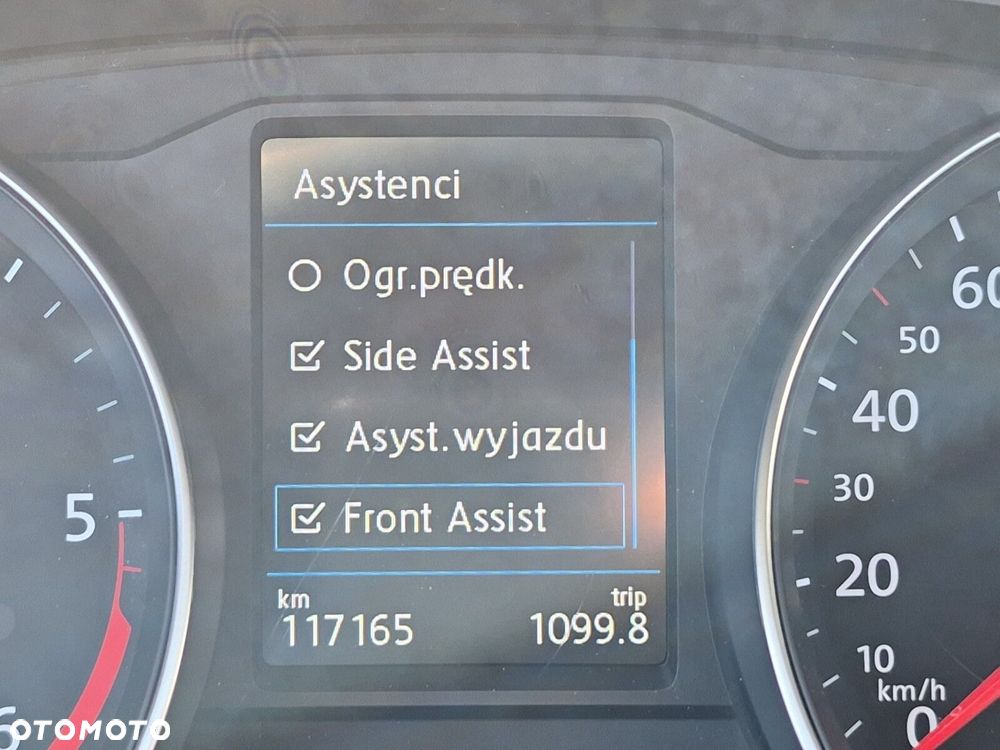 Volkswagen Passat Variant 2.0 TDI SCR Business Plus DSG - 19