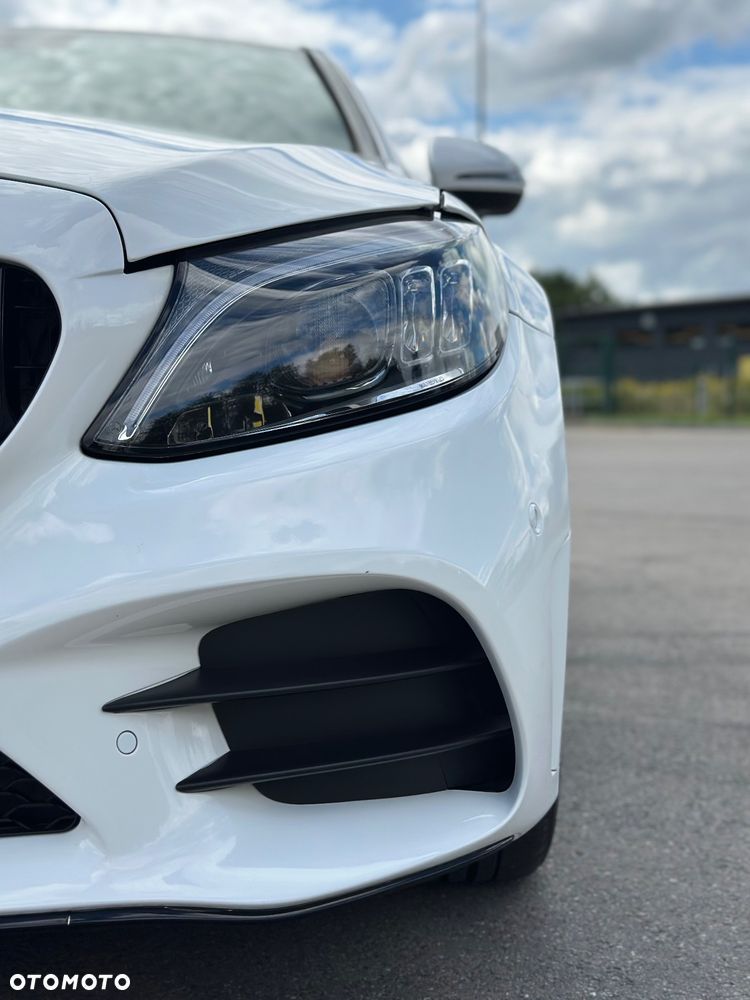 Mercedes-Benz Klasa C AMG 43 4Matic AMG TCT 9G - 19