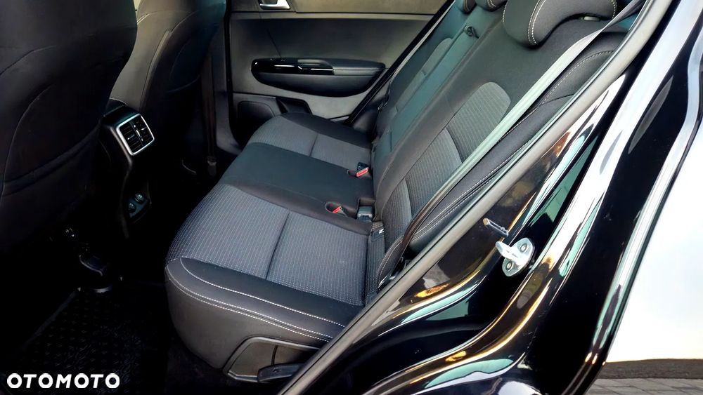 Kia Sportage 1.6 GDI L Business Line 2WD - 19