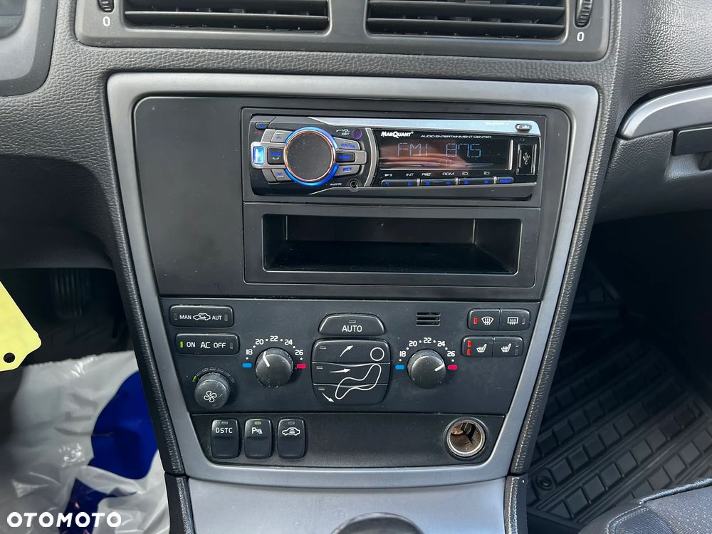 Volvo V70 2.4 Kinetic - 17