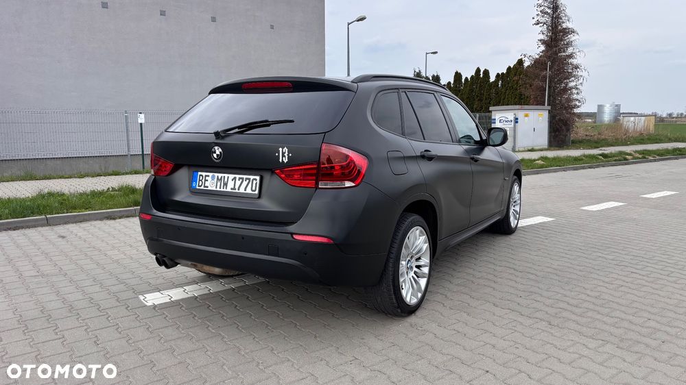 BMW X1 xDrive28i Sport Line - 5