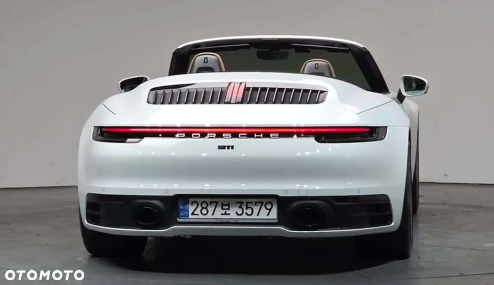 Porsche 911 Carrera PDK - 5