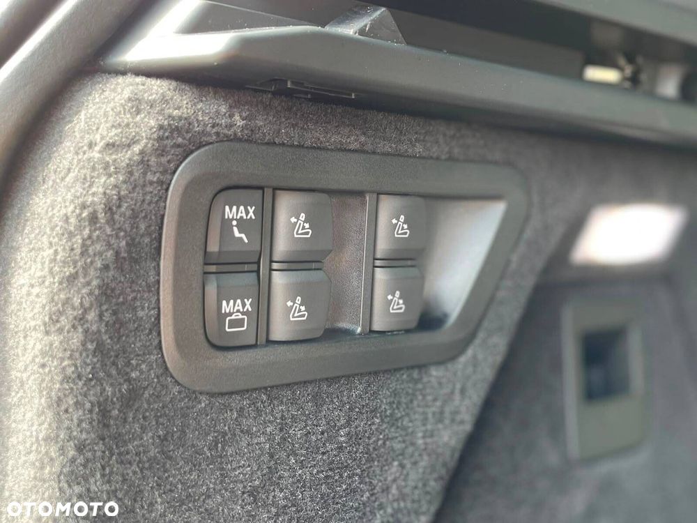 BMW X7 - 10