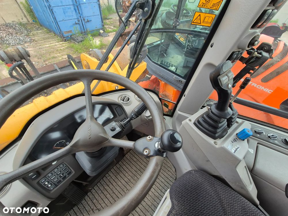 Volvo L 45 G - 8
