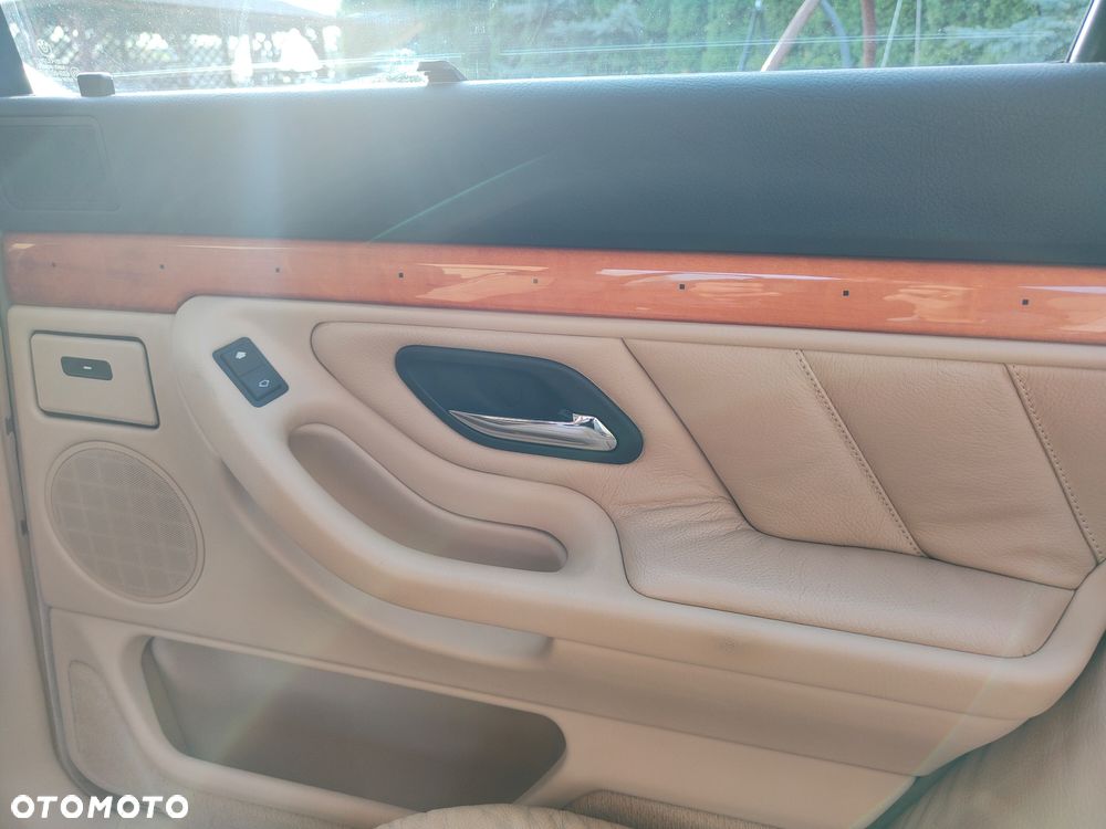 BMW Seria 7 740d - 20
