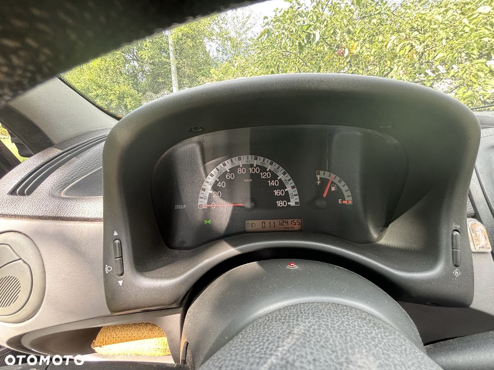 Fiat Punto - 5