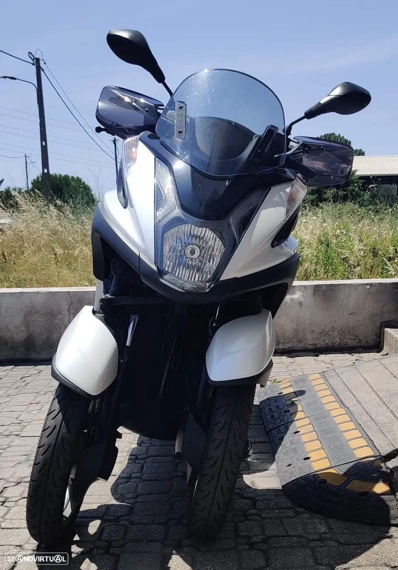 Yamaha Tricity - 6