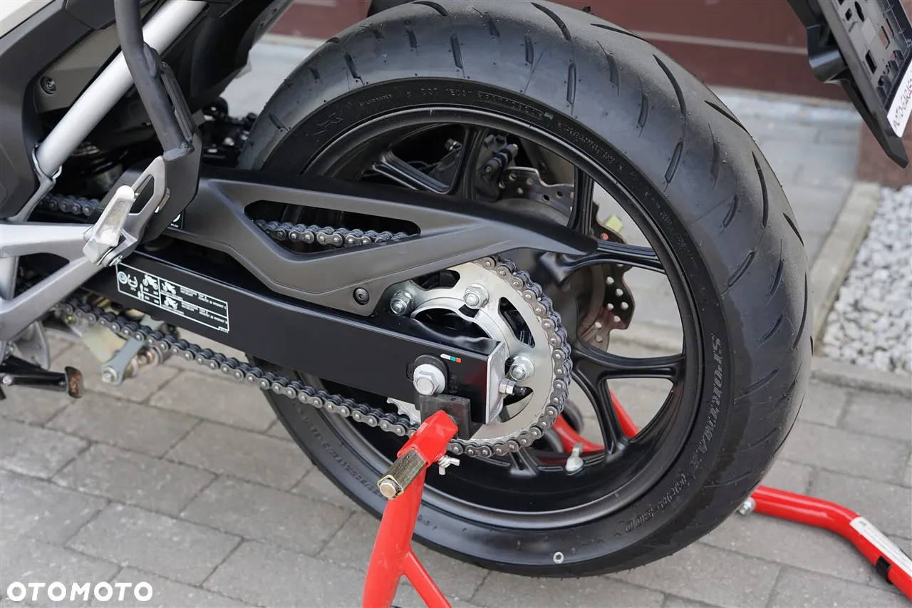 Honda NC - 25