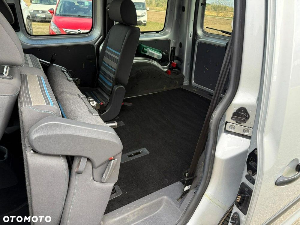Volkswagen Caddy - 16