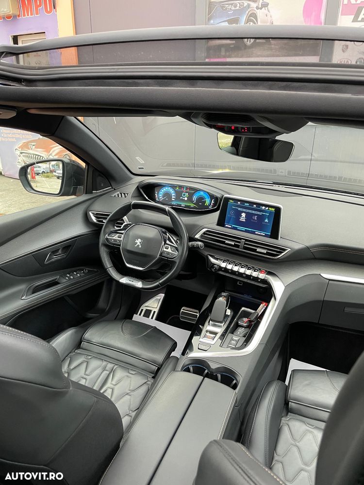 Peugeot 3008 PHEV 300 EAT8 4X4 GT - 35