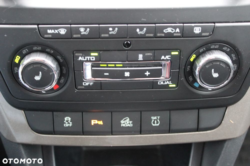 Skoda Yeti 2.0 TDI DPF 4x4 Elegance DSG - 22