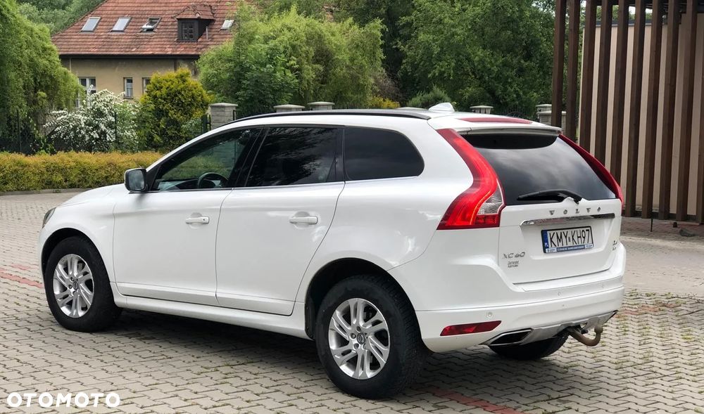 Volvo XC 60 - 8