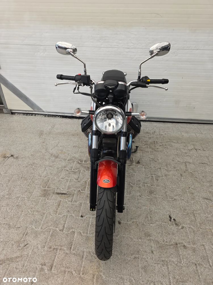Moto Guzzi V7 - 17