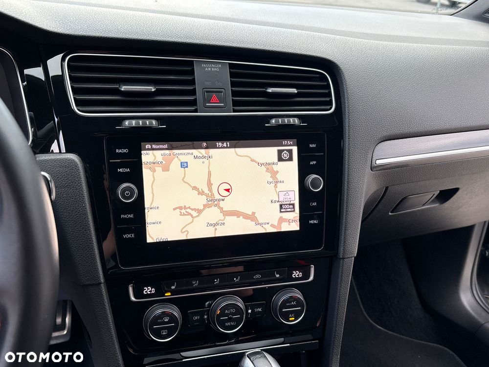 Volkswagen Golf GTI (BlueMotion Technology) DSG Performance - 17