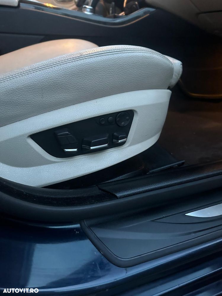 BMW Seria 5 525d Aut. - 24