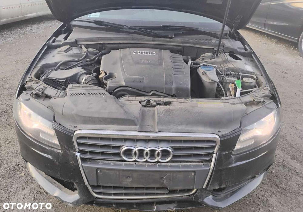Audi A4 Avant - 6