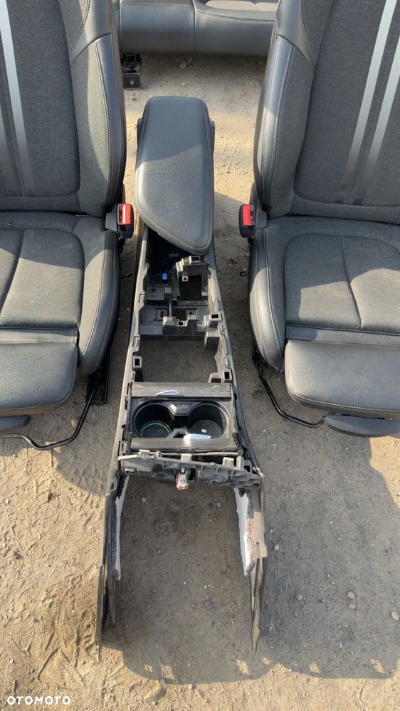 FOTELE WNĘTRZE BMW X1 F48 EUROPA GRZANE SPORT - 6