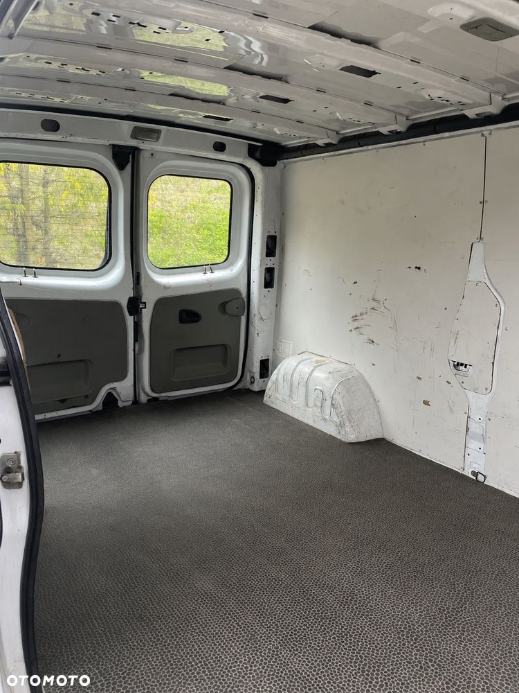 Renault Trafic II - 3