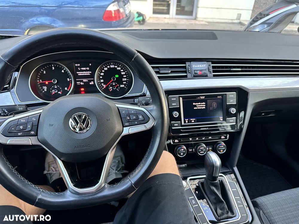 Volkswagen Passat 2.0 TDI SCR DSG Business - 5