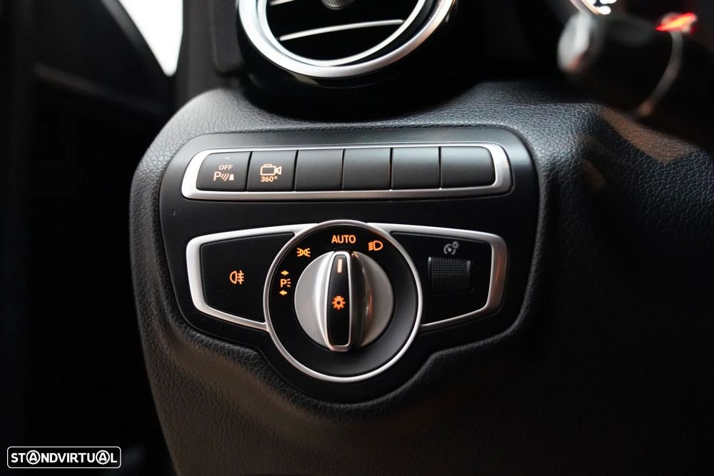 Mercedes-Benz GLC 350 e AMG Line 4-Matic — fotografia 17