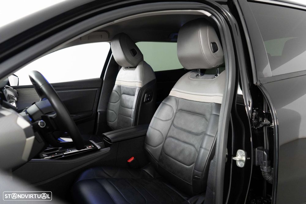 Citroën C5 X 1.6 Hybrid Shine e-EAT8 - 8