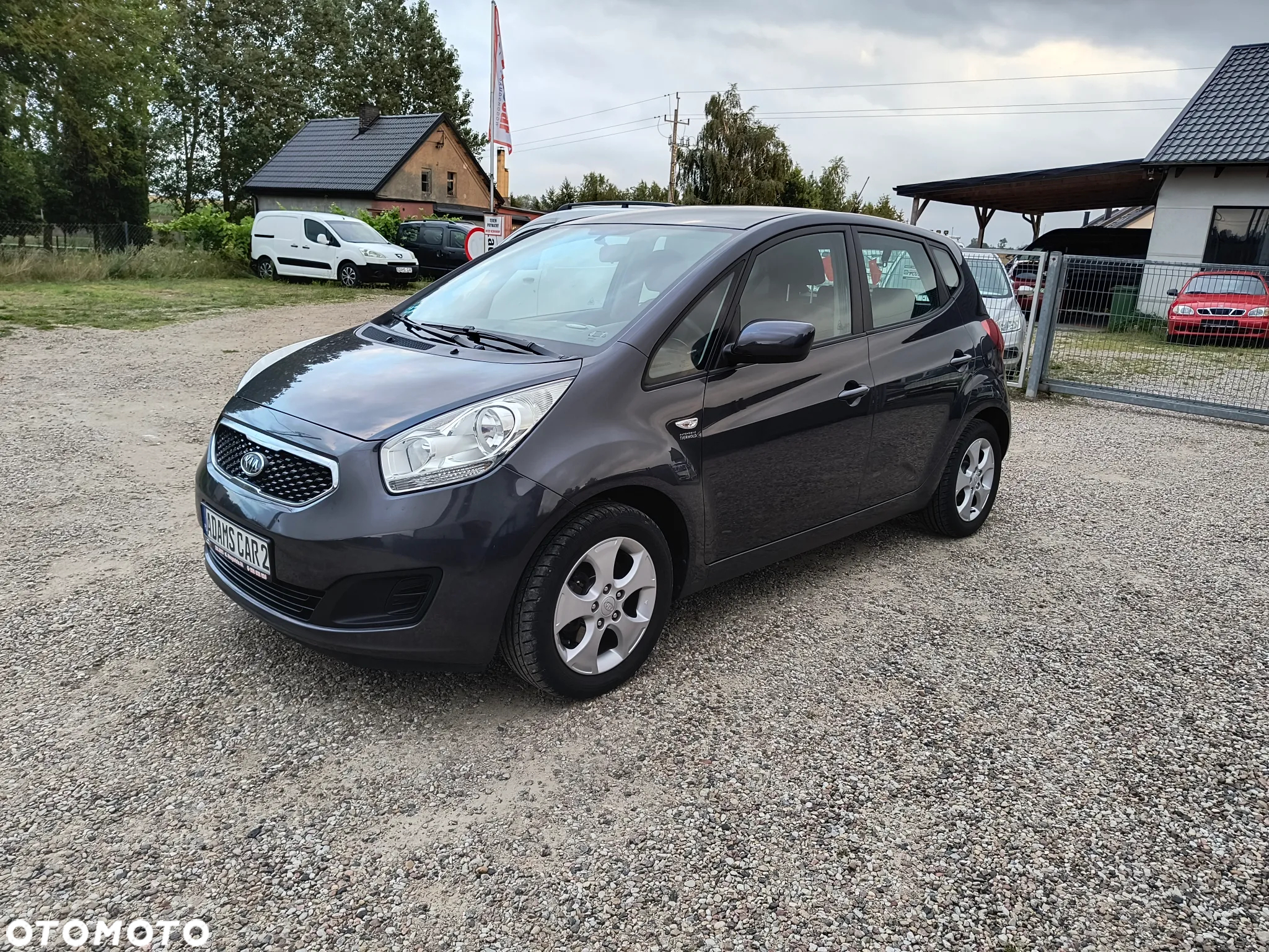 Kia Venga - 3