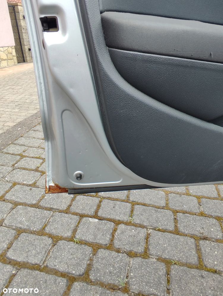 Volkswagen Polo 1.6 TDI DPF Trendline - 12