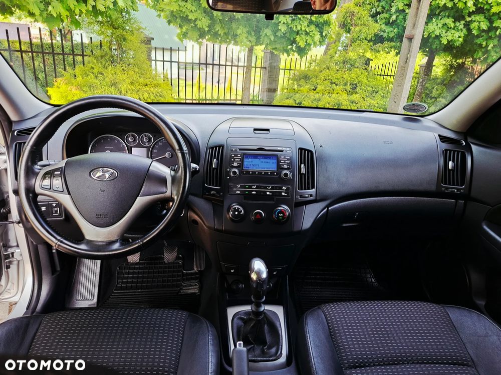 Hyundai i30 1.6 Premium - 23