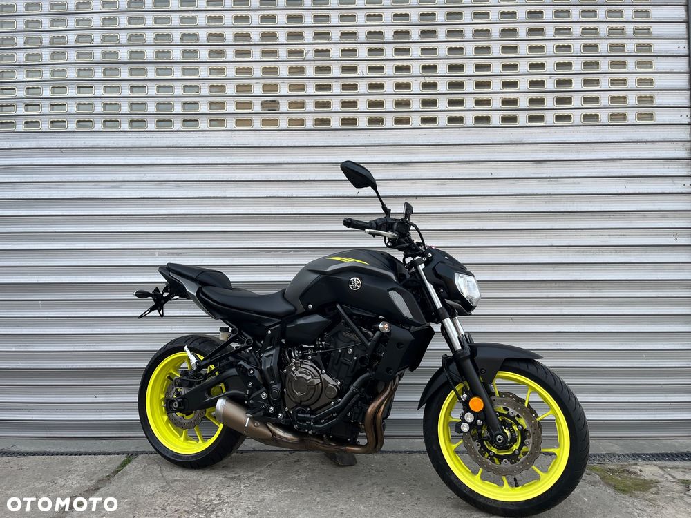 Yamaha MT - 20