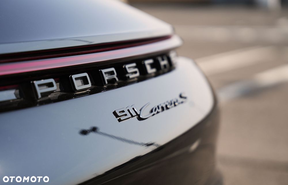 Porsche 911 Carrera S - 7