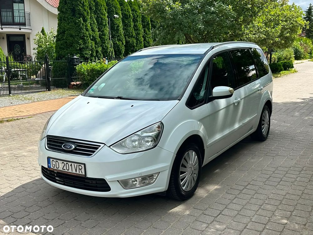 Ford Galaxy 2.0 Ambiente - 3