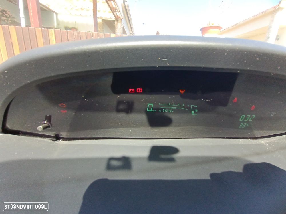 Toyota Yaris 1.4 D-4D - 9