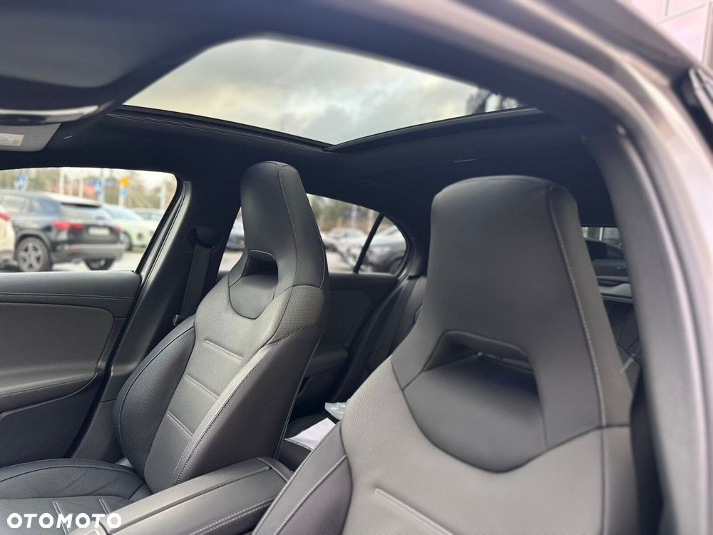 Mercedes-Benz Klasa A 35 AMG 4-Matic 7G-DCT - 15