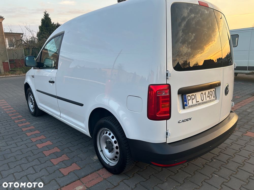 Volkswagen Caddy - 4