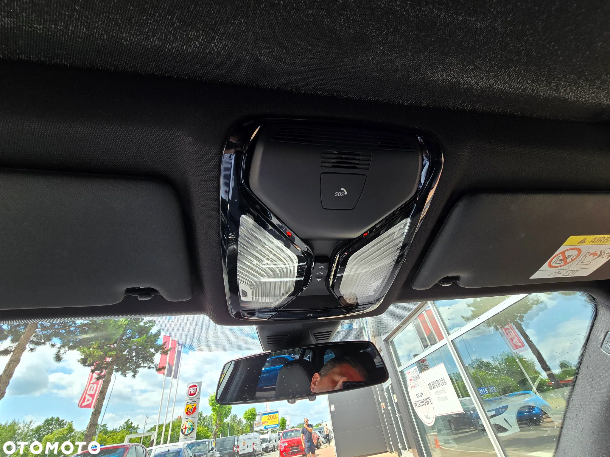 BMW Seria 3 318d Luxury Line - 29
