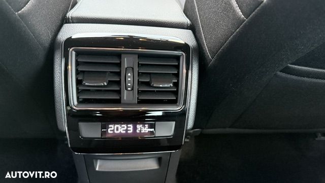 Skoda Superb 2.0 TDI DSG Ambition - 5