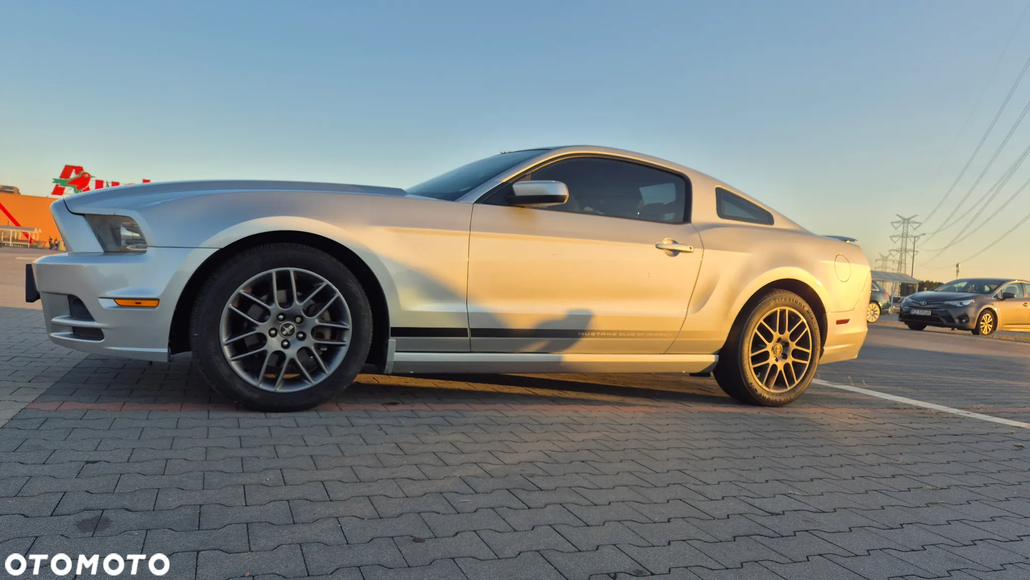 Ford Mustang 3.7 V6 Premium - 11